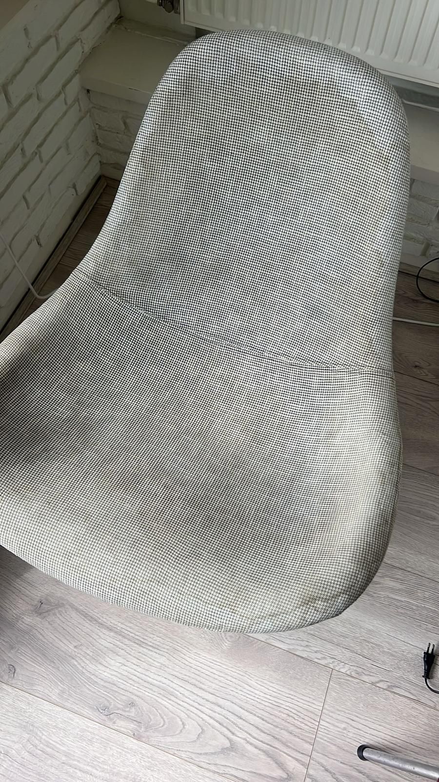 Bruine kring in je bank of stoel na schoonmaken? Dit is de oorzaak